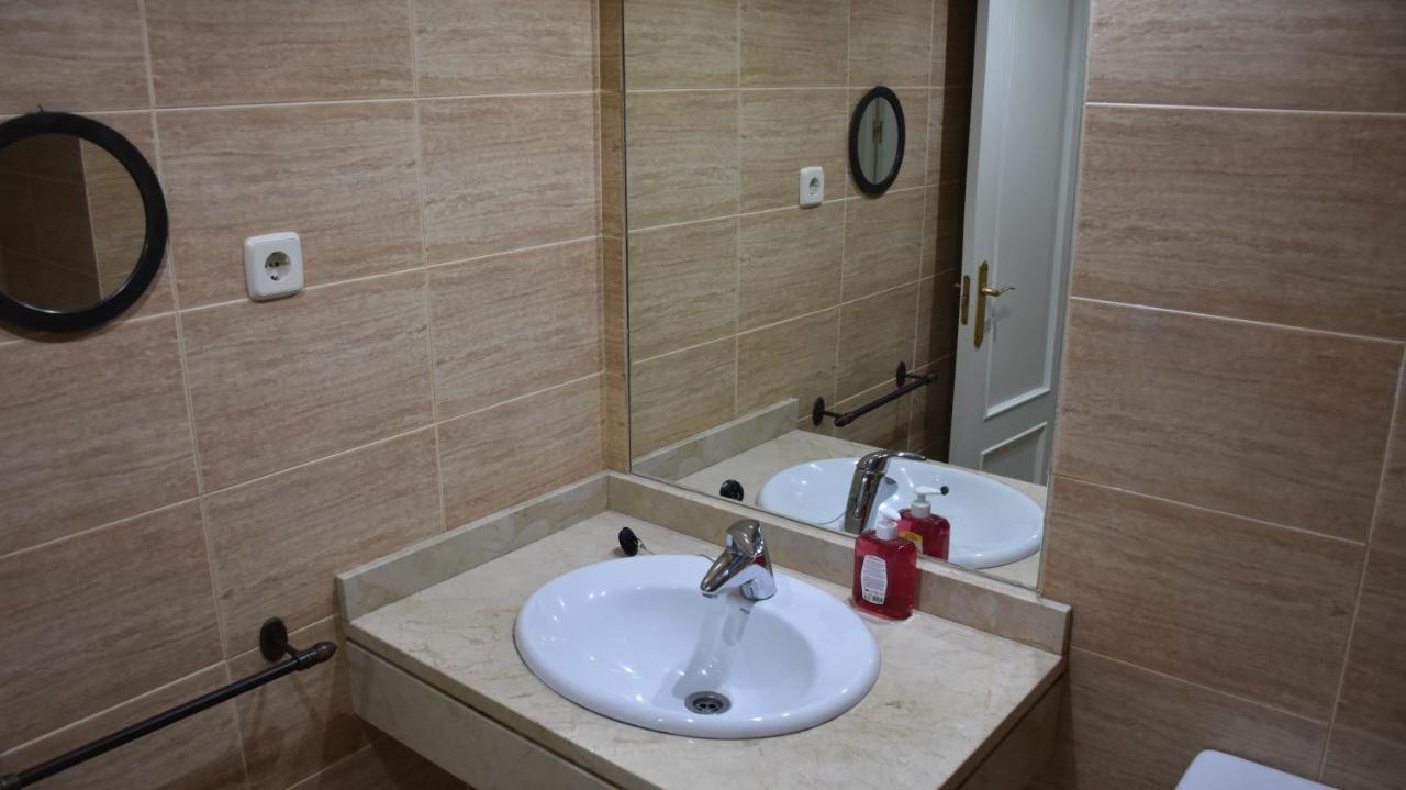 Dama Boutique Apt Marbella Exterior foto